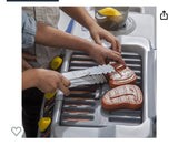 Step2 Sizzle & Smoke BBQ Grill Playset.